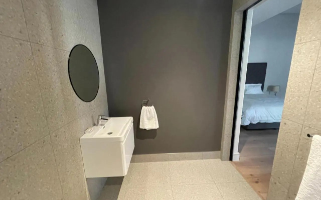 The Wantage Suites