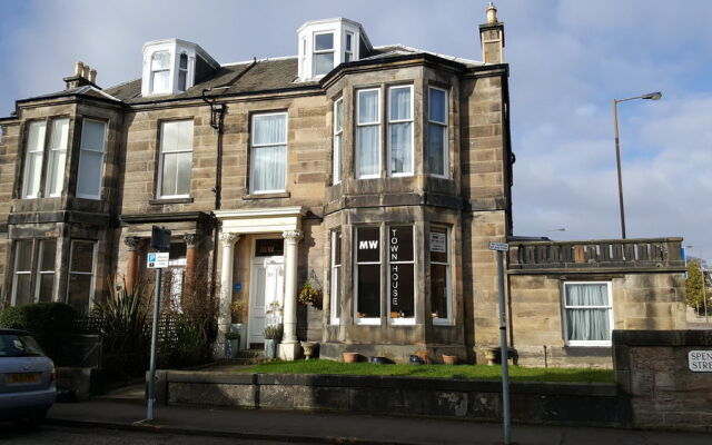 MW Townhouse Guesthouse 4 Star