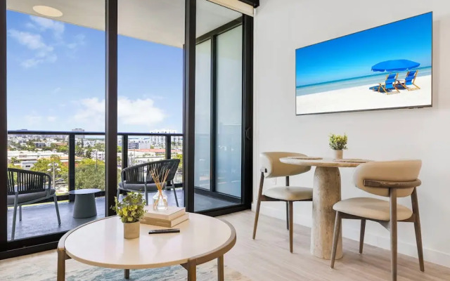 Luxury Condos Near Miami Beach