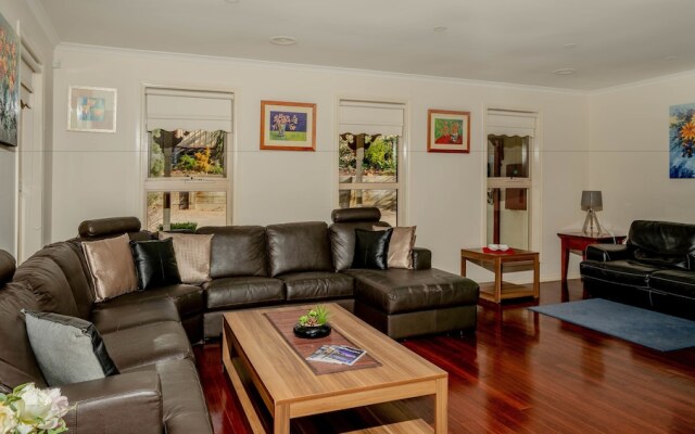 Attwood Lodge - Melbourne Airport