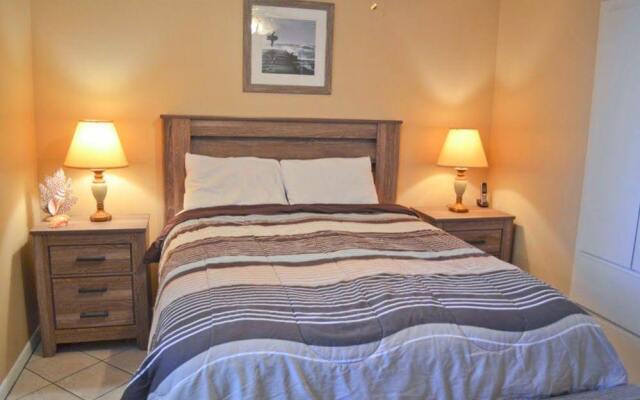 Sunbird Suites By Royal American Beach Getaways