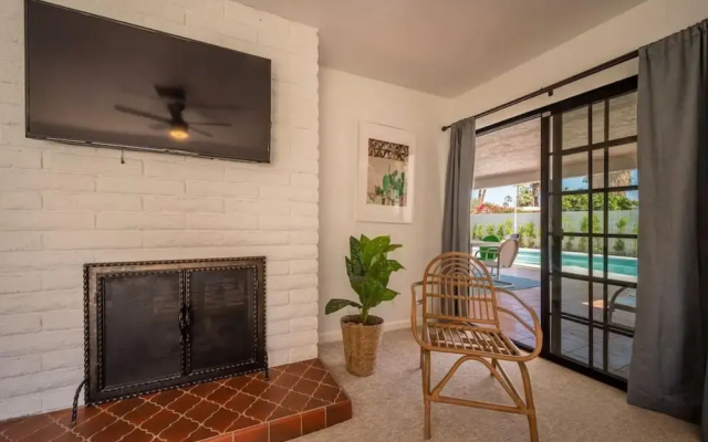 Mountain View Mid-century