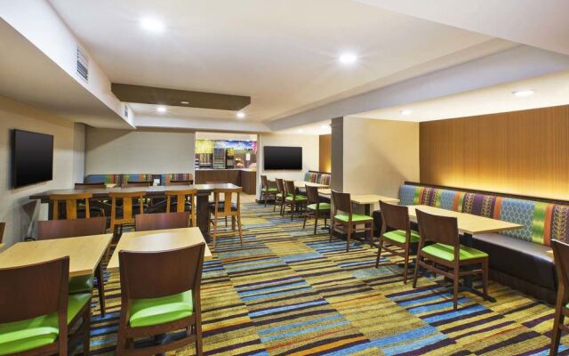 Holiday Inn Express Reston Herndon-Dulles Airport