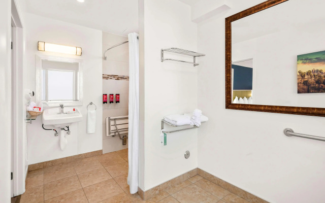 SureStay Hotel by Best Western Santa Monica