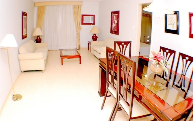 Aquarius Selva Hotel