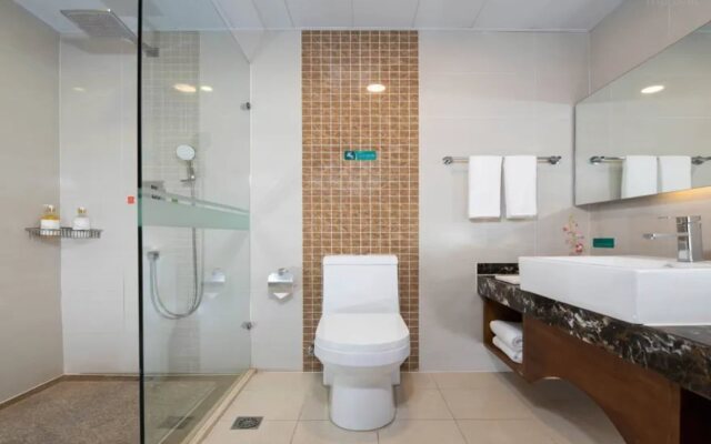 Vienna Classic Hotel (Shanghai Tinglin)