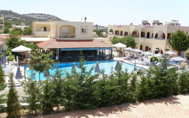 Chrysanthi Hotel Studio & Apartments