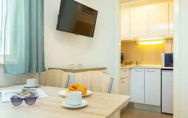 Apartment Colette