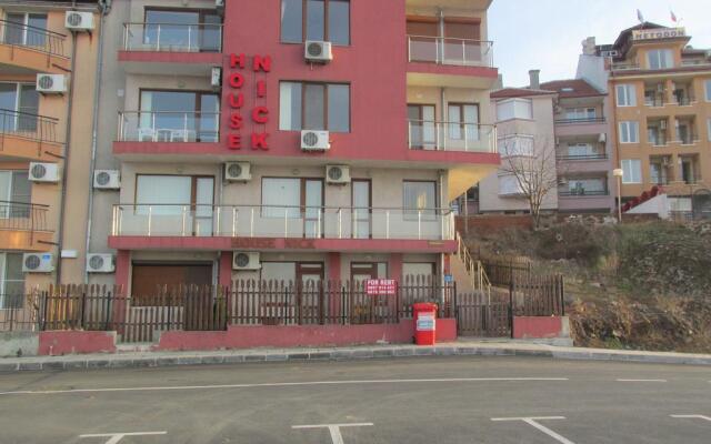 Cherry Sozopol Guest House