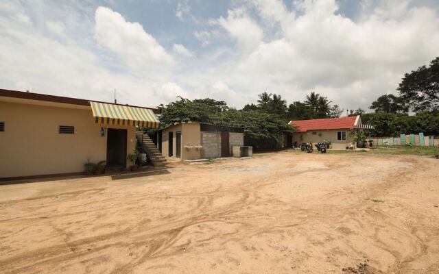 Oyo 18969 H3 Rooms