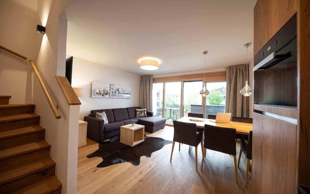 Lakeside-Luxury Apartments