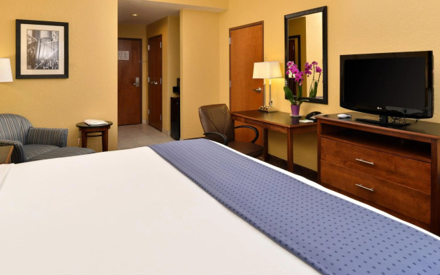 Holiday Inn Montgomery Airport South by IHG