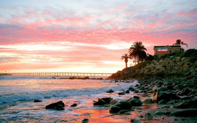 Cliff House Inn On The Ocean