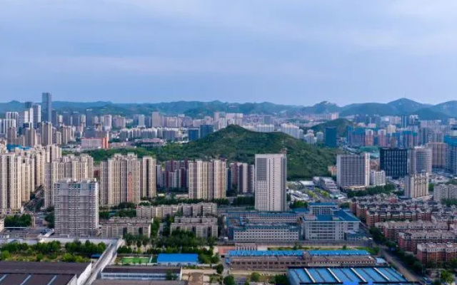 World Hotel (Jinan Erhuan East Road Hualong Road Branch) – Outside – Jinan