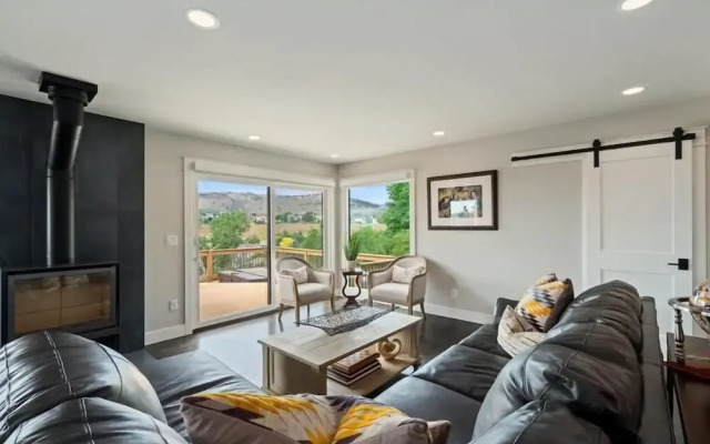 Outstanding Home | Incredible Views | Near Reservoir!