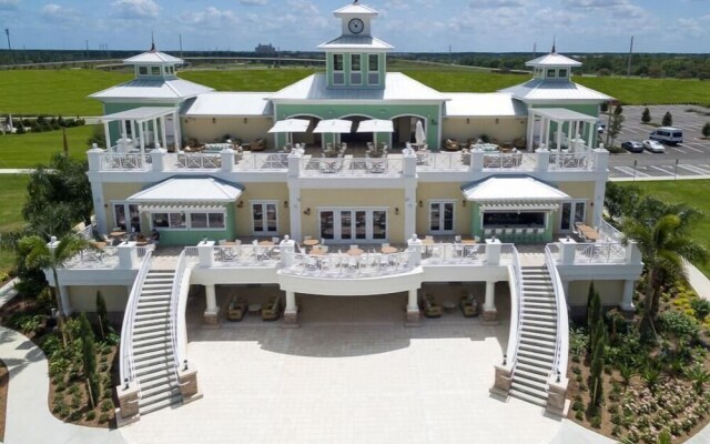 Reunion Holiday Escape