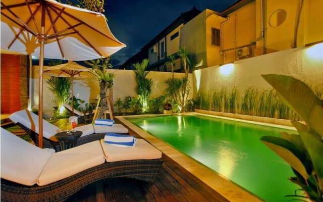 Balcony Living Apartment