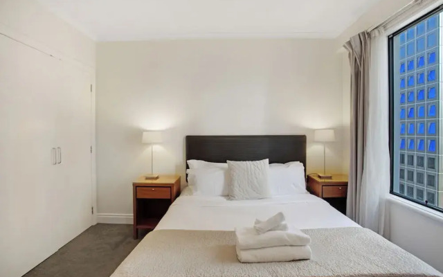 City Hideaway 1 BR Apt with Pool - Gym