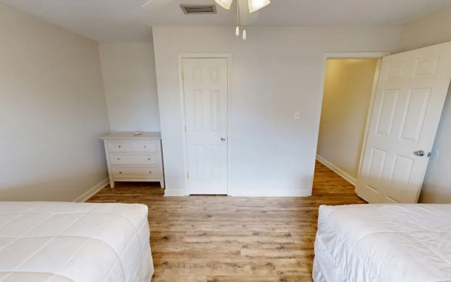 Holiday House 5 Bedroom Home