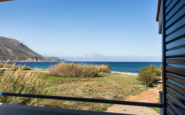 Mantilida Villa & Studio