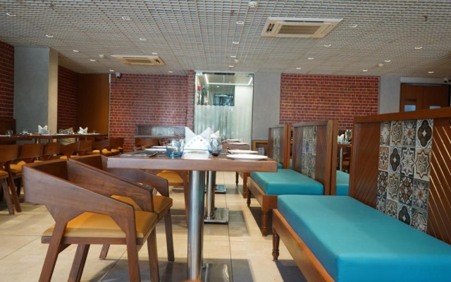Purple Beds by VITS Dwarkesh, Surat