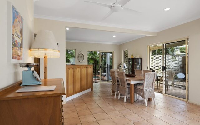 Fabulous Pet Friendly Family Home - 3 Carribean Court