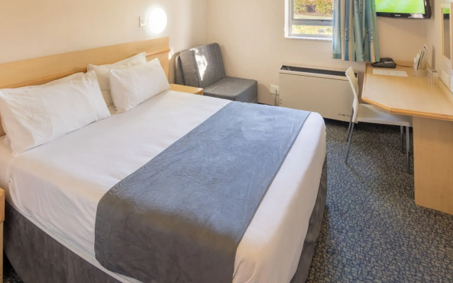 Road Lodge Centurion