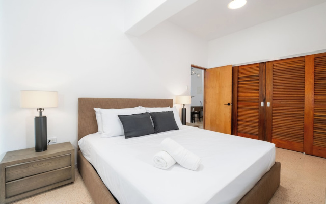 Ashford Apartments