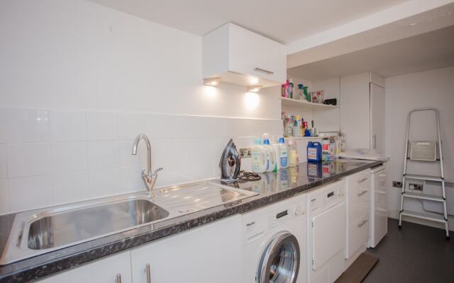 Garden Flat In Shepherds Bush