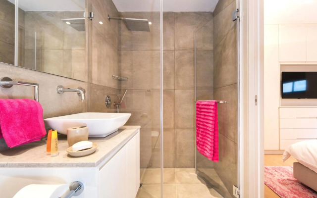 3 Bedroom Frishman Beach