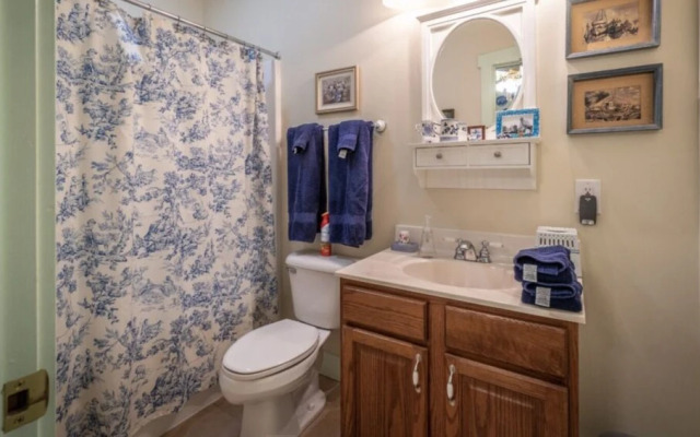Stone Haus Bed & Breakfast