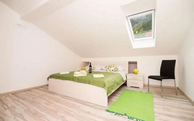 Apartment Marieta