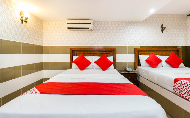 Binh Dung Hotel by OYO Rooms