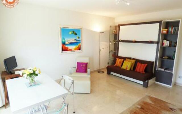 Cannes Croisette Alc 57-63 P. de Galles