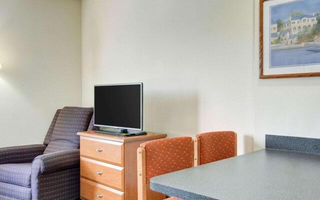 Suburban Studios Sterling - Washington Dulles