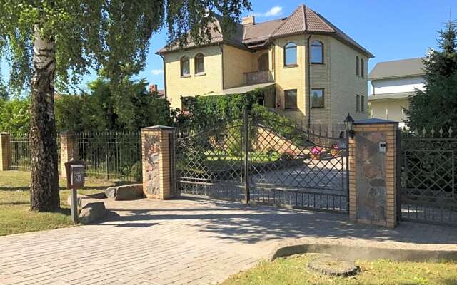 Spacious rooms in peaceful Jelgava area