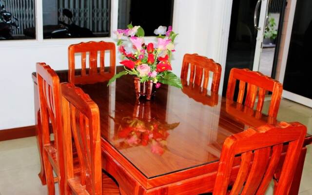 Home Base Hostel - Adults Only