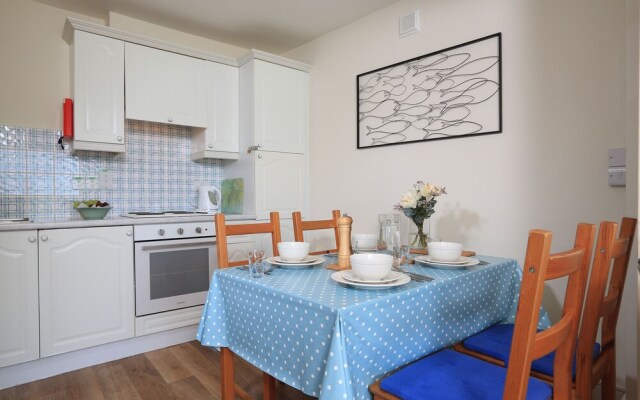 1 the Salcombe