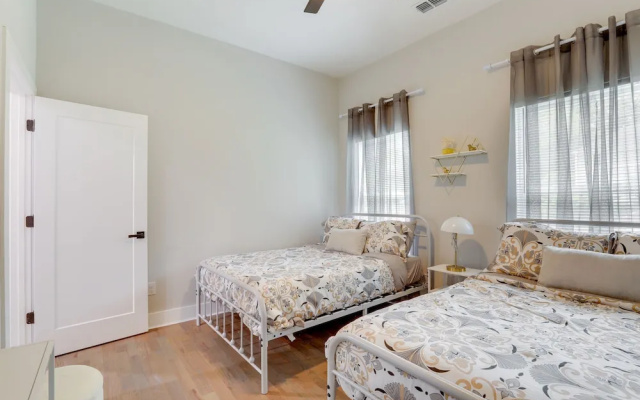 Modern Decatur Home ~ 7 Mi to Atlanta!