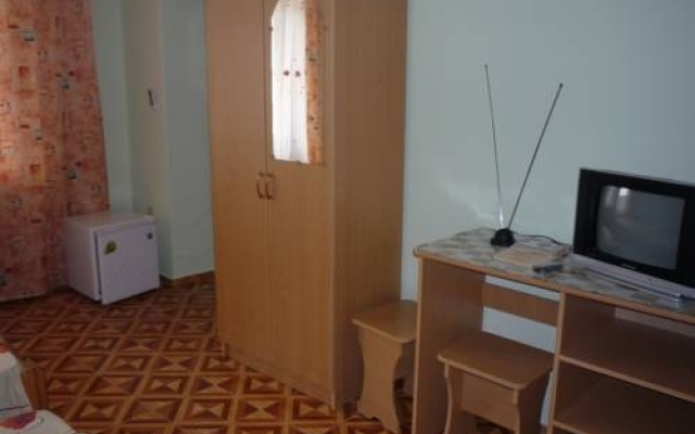 Guest House Yana