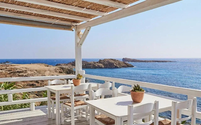 Mykonos Lolita, A Grecotel Resort To Live