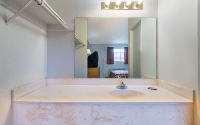 Knights Inn Fairground