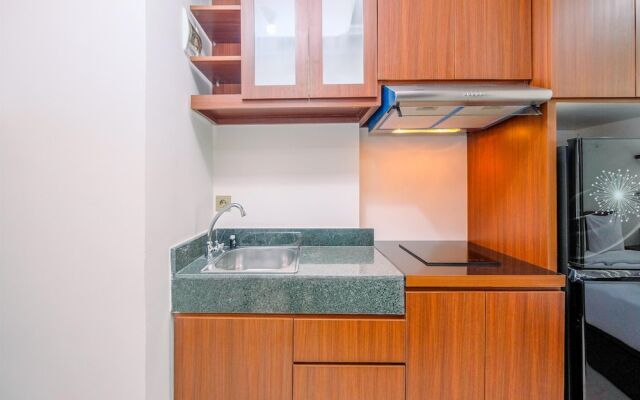 Fancy And Nice Studio Apartment At Transpark Cibubur