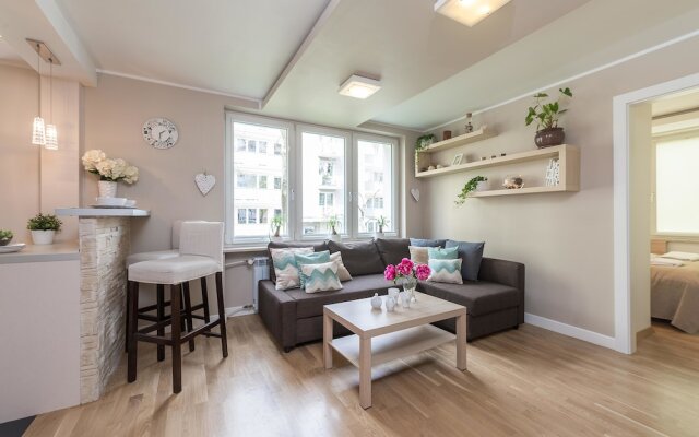 P&O Apartments Center