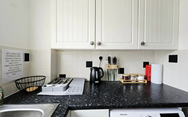 Willow Retreat - Charming House in Burbage