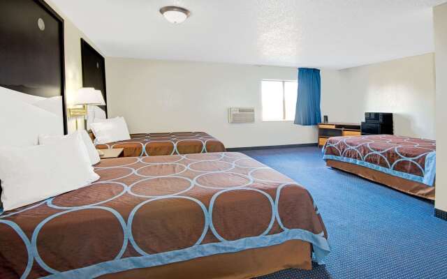 Super 8 by Wyndham Las Cruces University Area