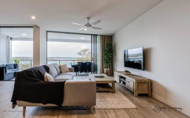 SALTWATER CALM@ The Cosmopolitan Unit 10508