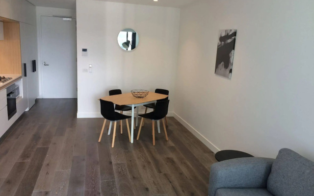 Apartments Melbourne Domain - New Quay Docklands