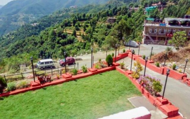 Homestay with a hilly view in Almora, by GuestHouser 67408