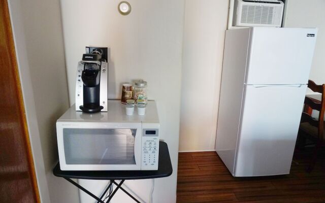 The Carriage House Inn